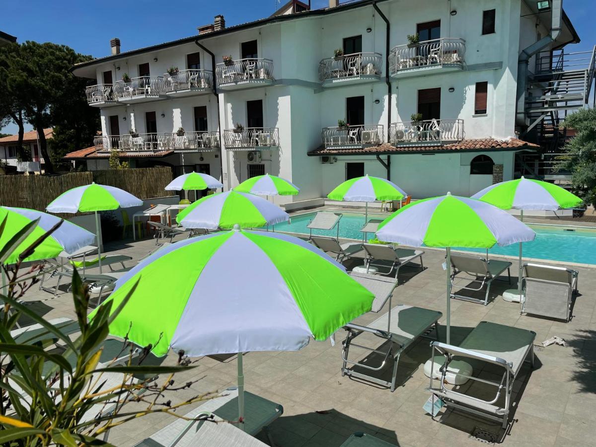 Hotel Vittoria Сирмионе Экстерьер фото
